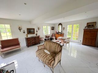  Maison à vendre 8 pièces 230 m²