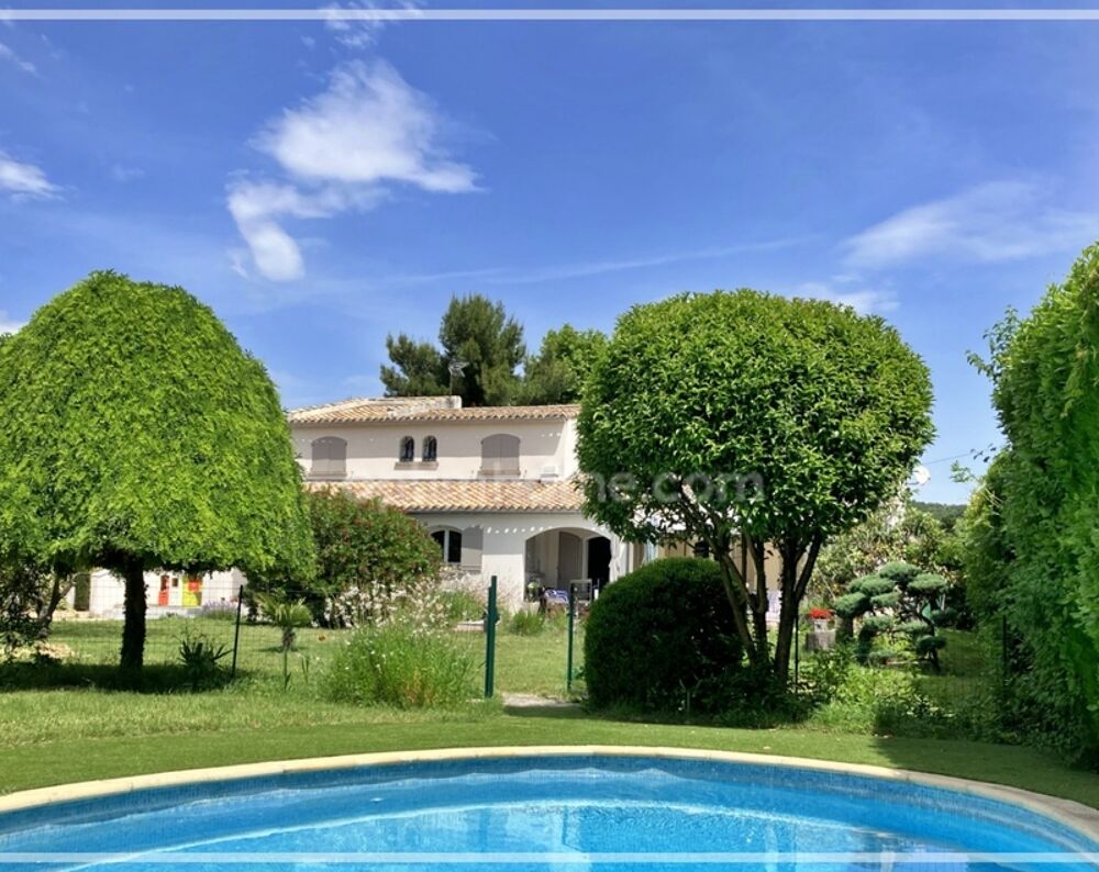 Maison 7 pièces 237 m² · à Montelimar · 237 m² · 549 000 €
