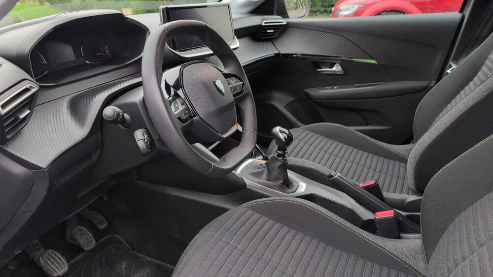 208 1.2 PureTech 100 Style Edition - Premi&egrave;re main Entretien con 2024 occasion 62350 Calonne Sur La Lys