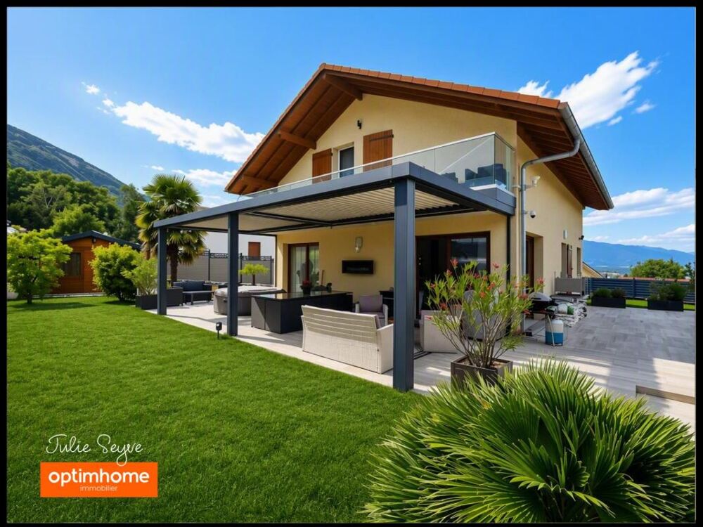 Vente Maison Maison familiale avec studio indépendant, terrasse exceptionnelle, garage, carport et vue dégagée – Chevrier Chevrier