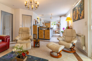  Propri�t�/ch�teau � vendre 11 pi�ces 202 m�