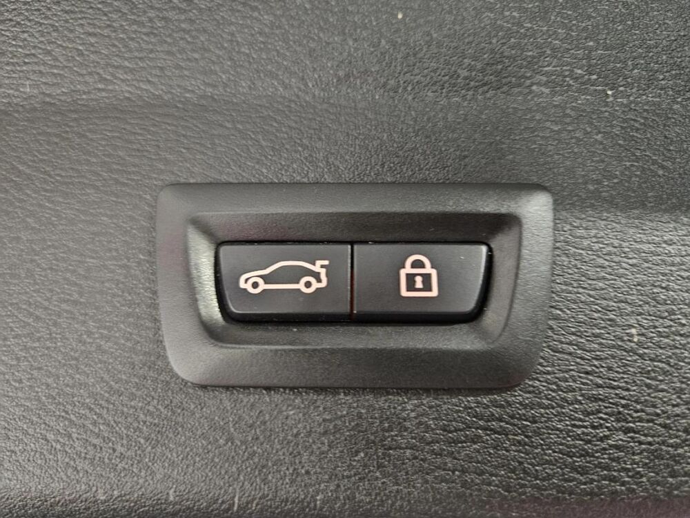 X1 (F48) 16d sDrive 1.5 d 12V 116 cv Business 2016 occasion 35520 La Chapelle Des Fougeretz
