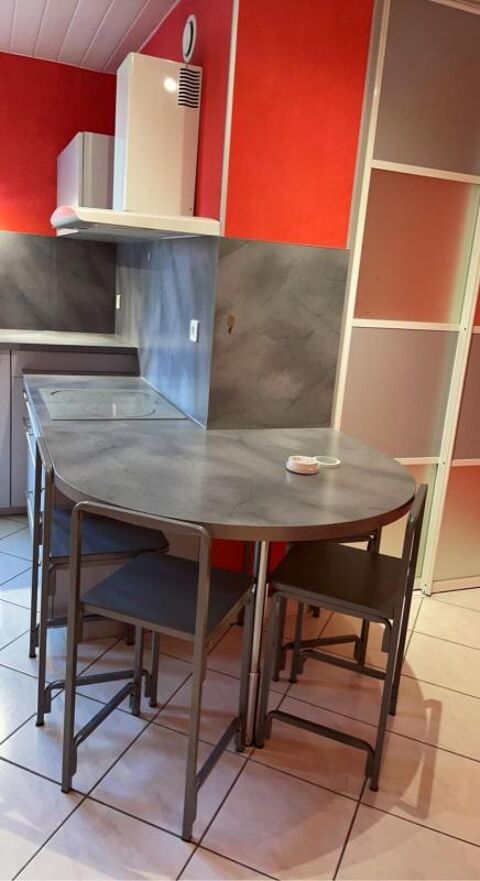  Appartement � louer 4 pi�ces 85 m�