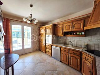  Propriété/château à vendre 9 pièces 259 m²