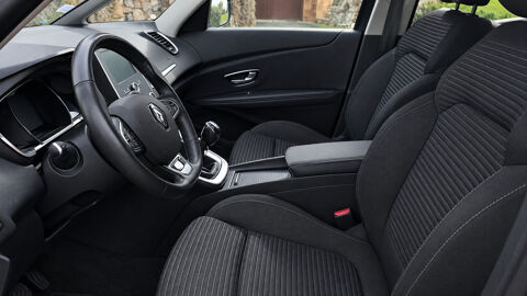 Sc&eacute;nic 1.5 DCI 110 Intens - Premi&egrave;re main Entretien constructeur 2017 occasion 62300 Lens