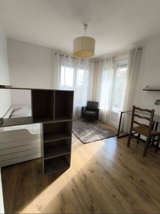  Appartement à louer 1 pièce 12 m²