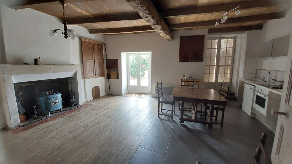 Vente Maison Maison de village de 5 pièces avec proche terrain non attenant Varaignes
