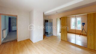  Immeuble � vendre 15 + pi�ces 167 m�