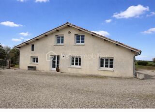  Propriété/château à vendre 10 pièces 240 m²
