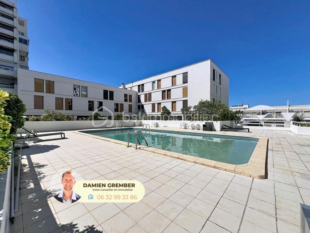 La Grande-Motte Centre  T4 traversant de 81 m² avec terrasse, cellier et piscine, plage à 200 m