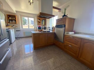  Maison � vendre 10 pi�ces 232 m�