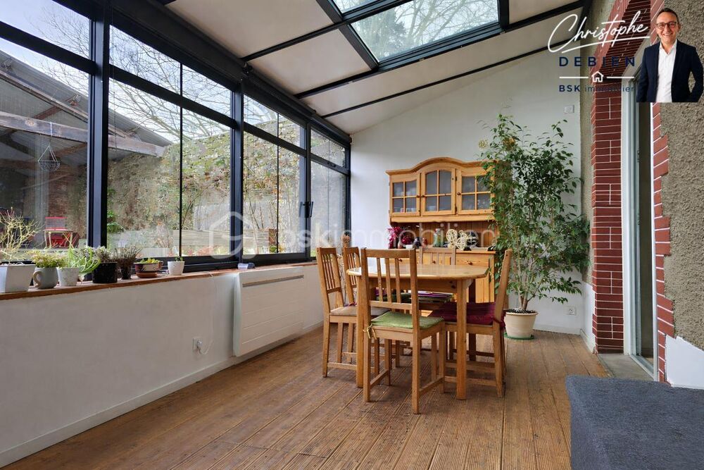 PAVILLON FAMILIAL 221 M²  6 CHAMBRES  JARDIN CLOS & DÉPENDANCES  CENTRE DE CHAVAGNES-EN-PAILLERS