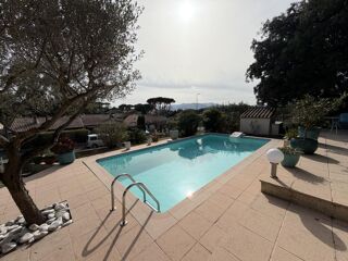  Villa � vendre 6 pi�ces 180 m�