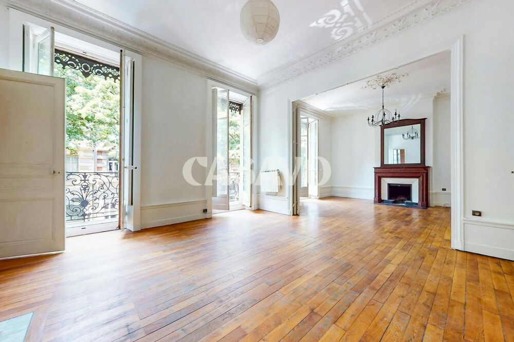 Appartement 6 pièces 170 m² · à Grenoble · 170 m² · 375 000 €