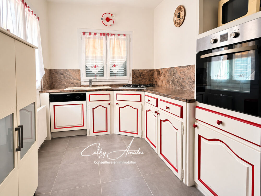 Vente Maison Osani (Corse) : A vendre, maison en pierre, avec deux appartements T3 indépendants, à 3Km de la plage Osani