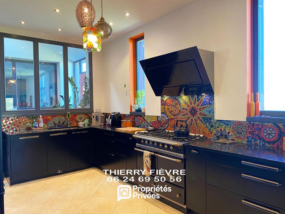Val en Vignes 79290 - Propriété de caractère 409 m² Maison 4 chambres + 3 gîtes possibles Fort potentiel locatif ou projet mix
