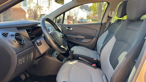 Captur 0.9 TCe 90 Zen 2015 occasion 78180 Montigny Le Bretonneux