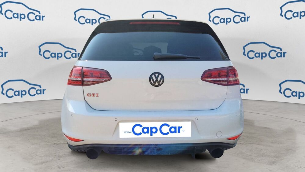 Golf GTI 2.0 TSI 230 DSG6 Performance - Toit ouvrant 2017 occasion 21000 Dijon