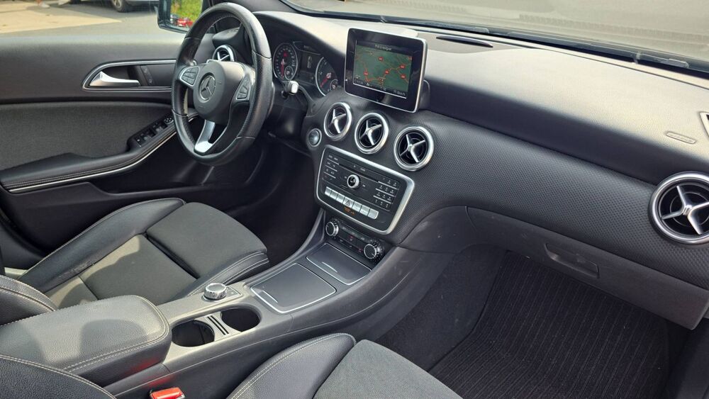 Classe A W176 (Phase 2) 180 d 109 7G-DCT Sport Edition - Automatique 2018 occasion 87000 Limoges