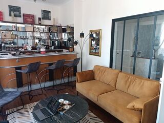  Immeuble � vendre 15 + pi�ces 400 m�