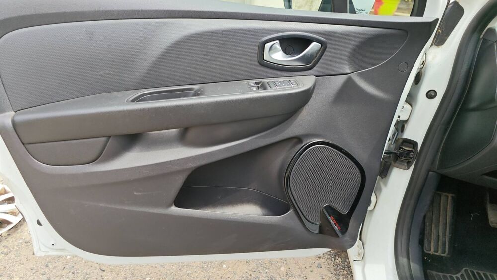 Clio Societe IV 1.5 dCi 75 Business 2017 occasion 20600 Bastia