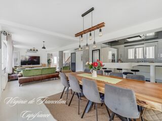  Maison à vendre 8 pièces 251 m²