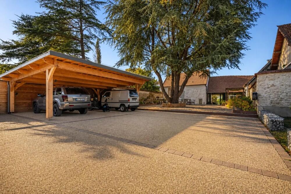 Vente Maison Hacienda - Cadre de Vie Privilégié - 230 m² - 5 chambres Moisson