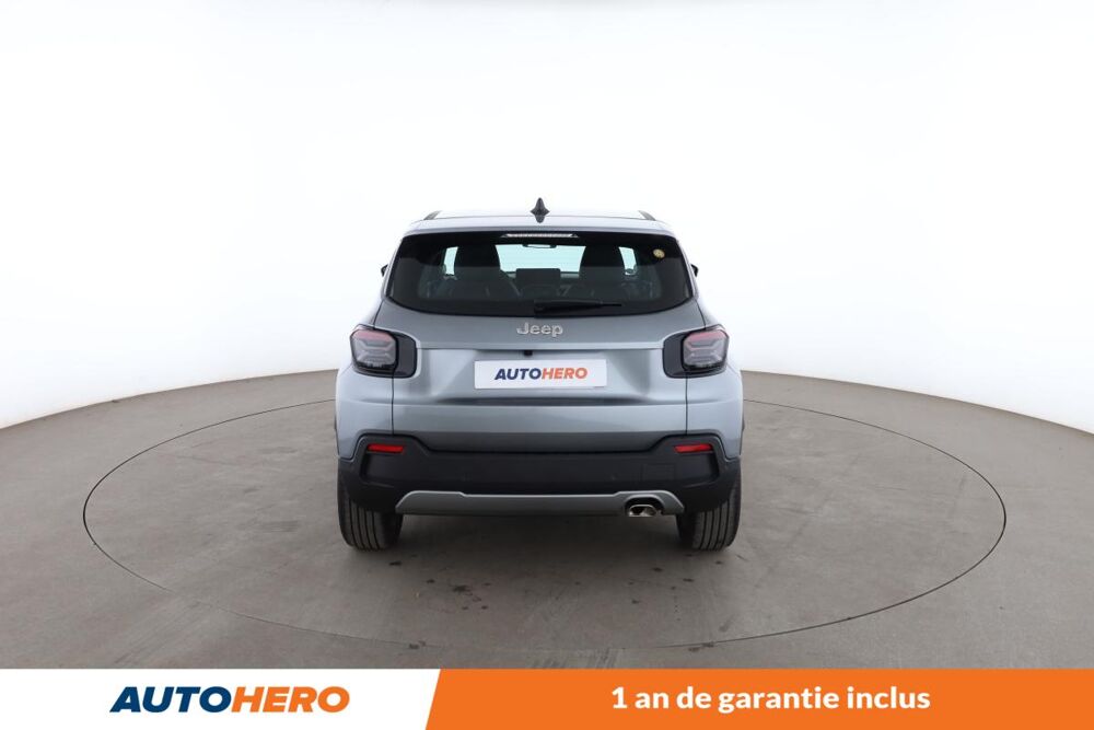 Avenger 1.2 Turbo T3 Altitude 101 ch 2023 occasion 92130 Issy-les-Moulineaux