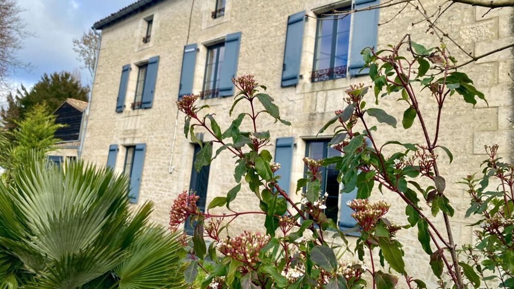 ÉCHIRÉ centre (79410)