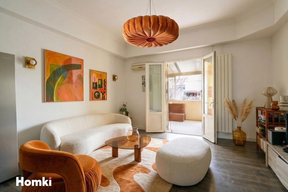 Vente Appartement DPE C  appartement rénové  3 pièces de 90m avec balcon Nimes