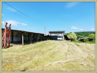  Remise / Grange � vendre 1 pi�ce 180 m� La genetouze