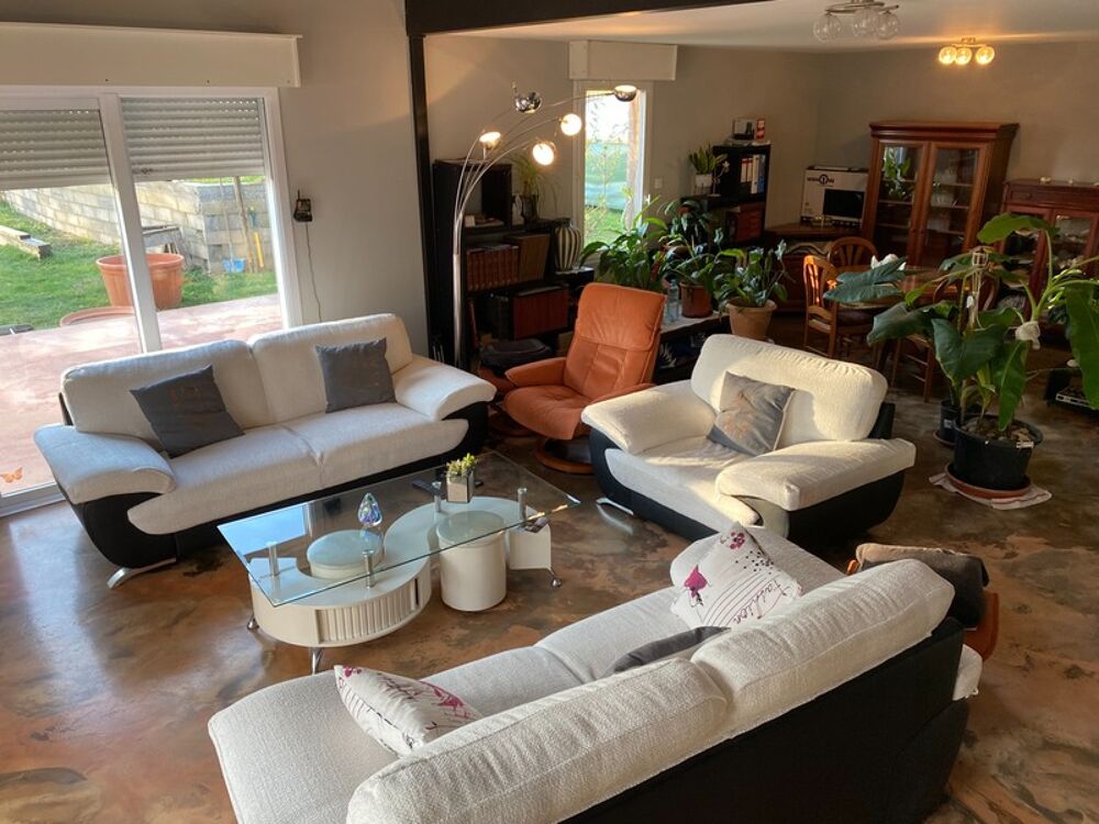 � vendre  Maison Montignac (24290)