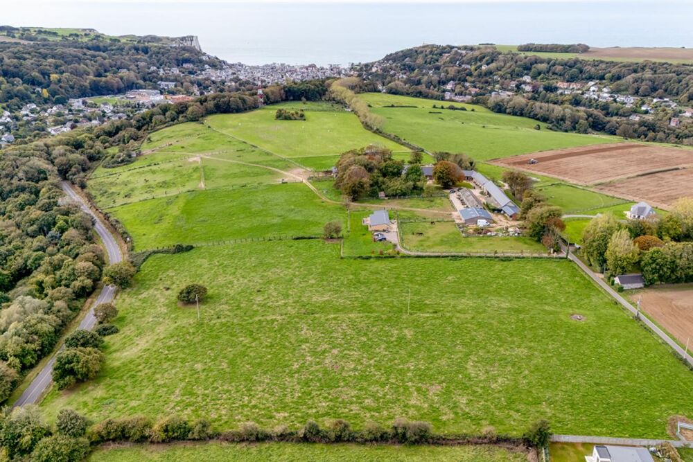 Vente Maison Propriété équestre aux portes d'Etretat sur 5,60ha d'un seul tenant Etretat