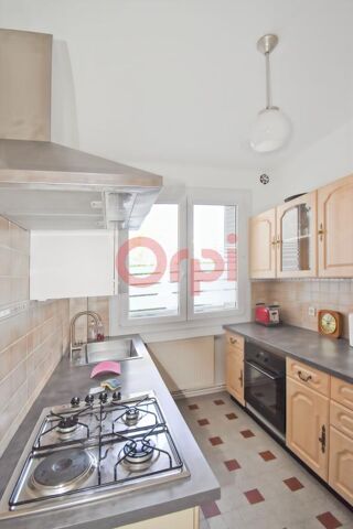  Appartement � louer 4 pi�ces 86 m�