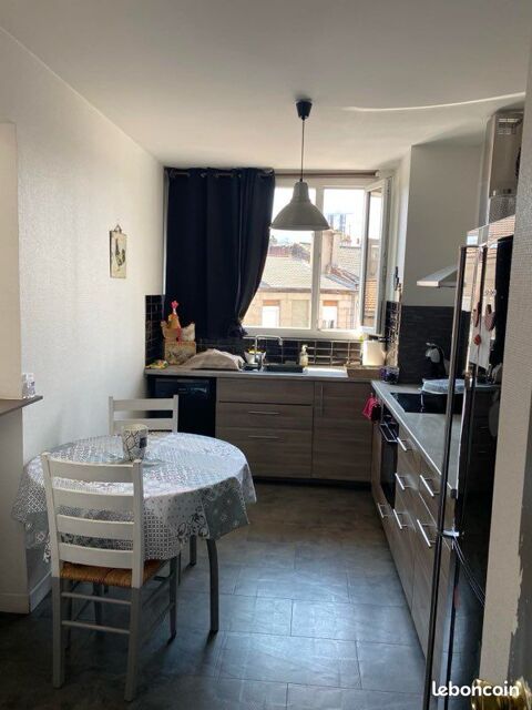  Appartement � louer 3 pi�ces 76 m�