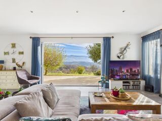  Maison � vendre 4 pi�ces 145 m�