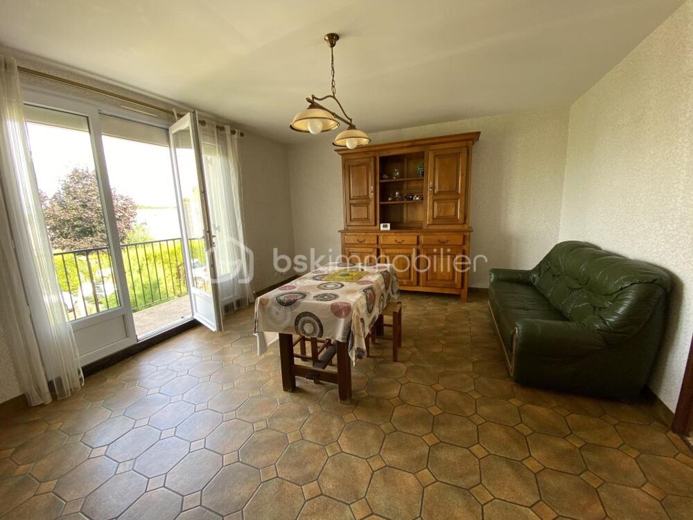 Vente Maison Maison individuelle avec fort potentiel au cœur de Monts Monts