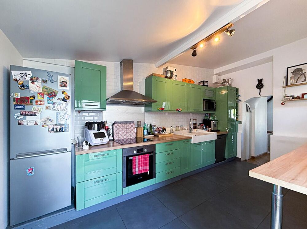 Vente Maison Maison familiale de charme entièrement rénovée de 80 m² -  4 pièces, jardin, 3 terrasses et dépendance aménageable Clichy sous bois