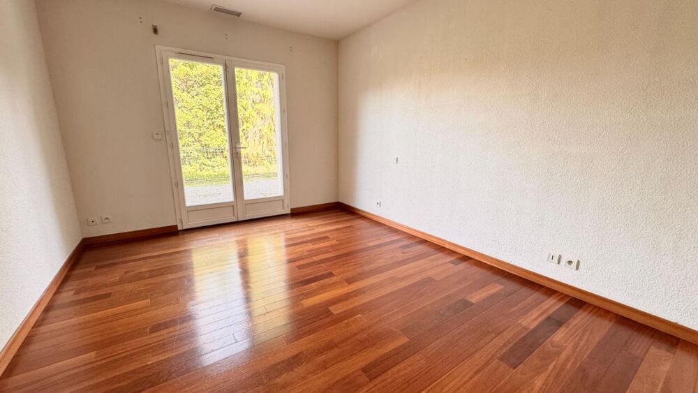 à vendre  Villa Arès (33740)
