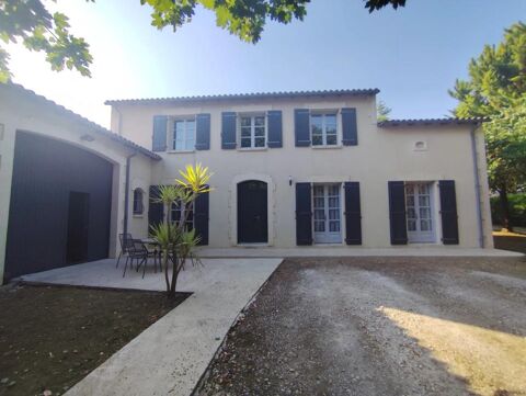  Maison de 8 pièces de 183 m² à Linars Maison - 9 pièce(s) - 200 m²
