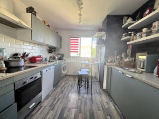  Appartement  vendre 4 pices 84 m