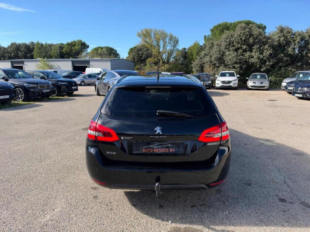308 SW 1.6 HDi 120ch S&S BVM6 BC Allure 2017 occasion 84700 Sorgues