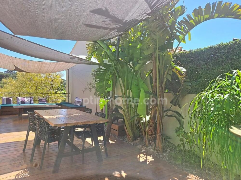 Maison 5 pièces 118 m² · à Ollioules · 118 m² · 620 000 €