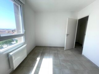  Appartement à louer 3 pièces 58 m²