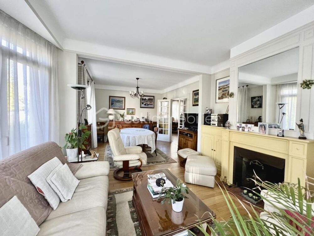 à vendre  Propriété/château Joinville-le-Pont (94340)