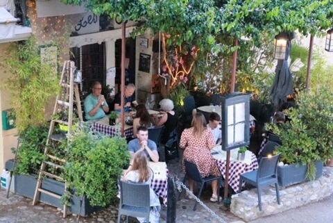 Restaurant  Cagnes sur Mer 99 000 euros 99000 06800 Cagnes sur mer