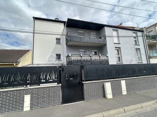  Appartement à louer 3 pièces 49 m²