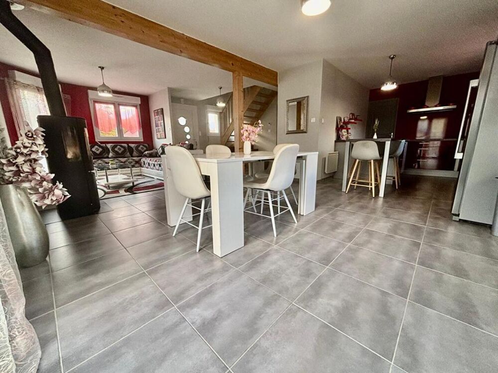 Beaucourt 90500 : Maison d'environ100 m2