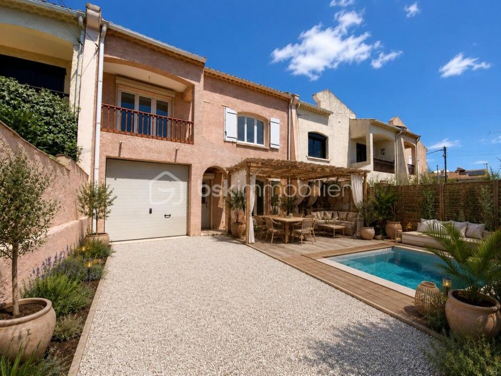 AGDE  MAISON FAMILIALE 107 m²  BEAUX VOLUMES  3 CHAMBRES  FORT POTENTIEL