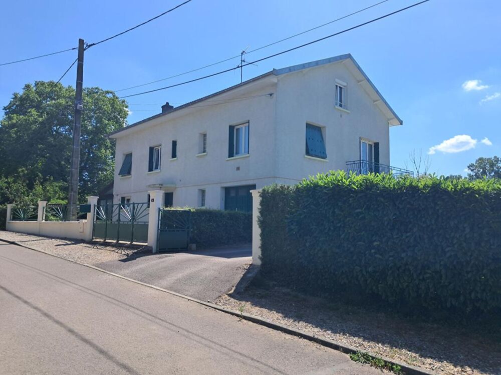 Vente Maison Maison  10 pièce(s) 258 m2.Piscine La charmee